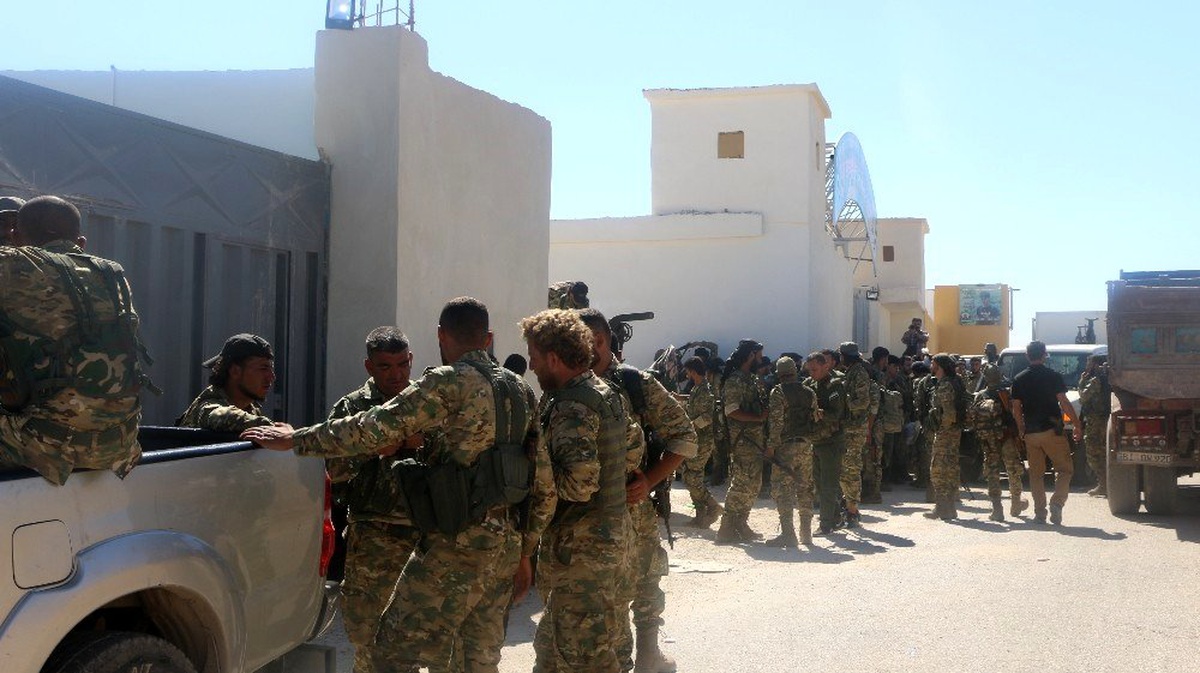 Suriye Milli Ordusu, Tel Abyad\'a 300 asker daha gönderiyor