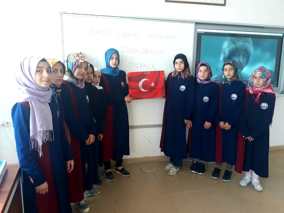 Ulaş\'ta okullarda fetih suresi okutuldu