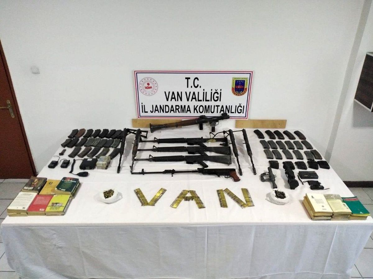 Van\'da 8 terörist etkisiz hale getirildi
