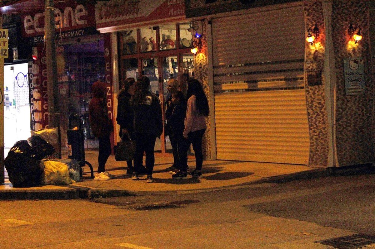 Yalova\'da meydana gelen deprem korkuttu