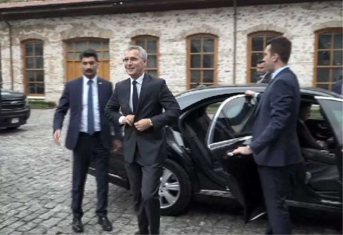 Bakan çavuşoğlu ile nato genel sekreteri stoltenberg dolmabahçe çalışma ofisi\'nde bir araya geldi