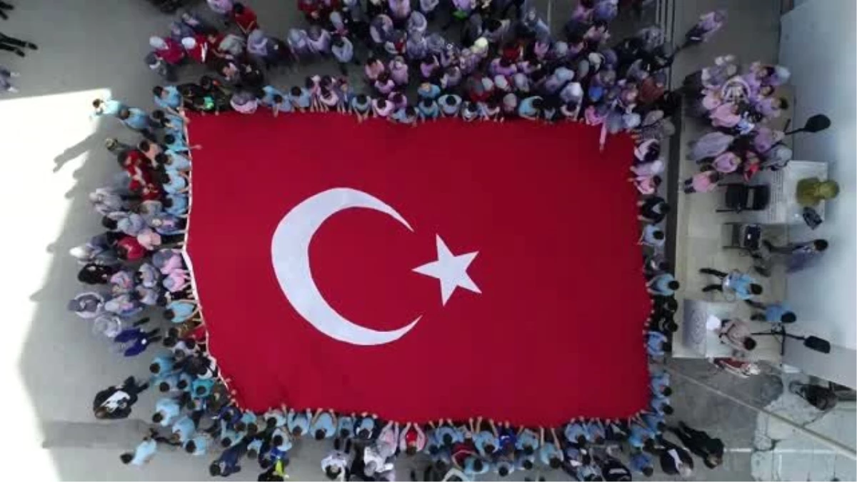 Barış Pınarı Harekatı\'na İstiklal Marşı\'yla destek