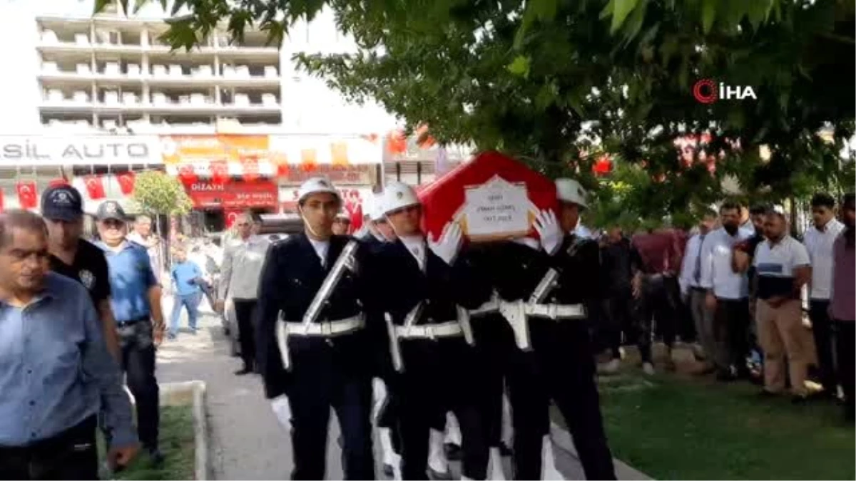 Barış Pınarı Harekatı\'nın ilk şehidi 9 aylık bebek ve şehit memur için tören düzenlendi