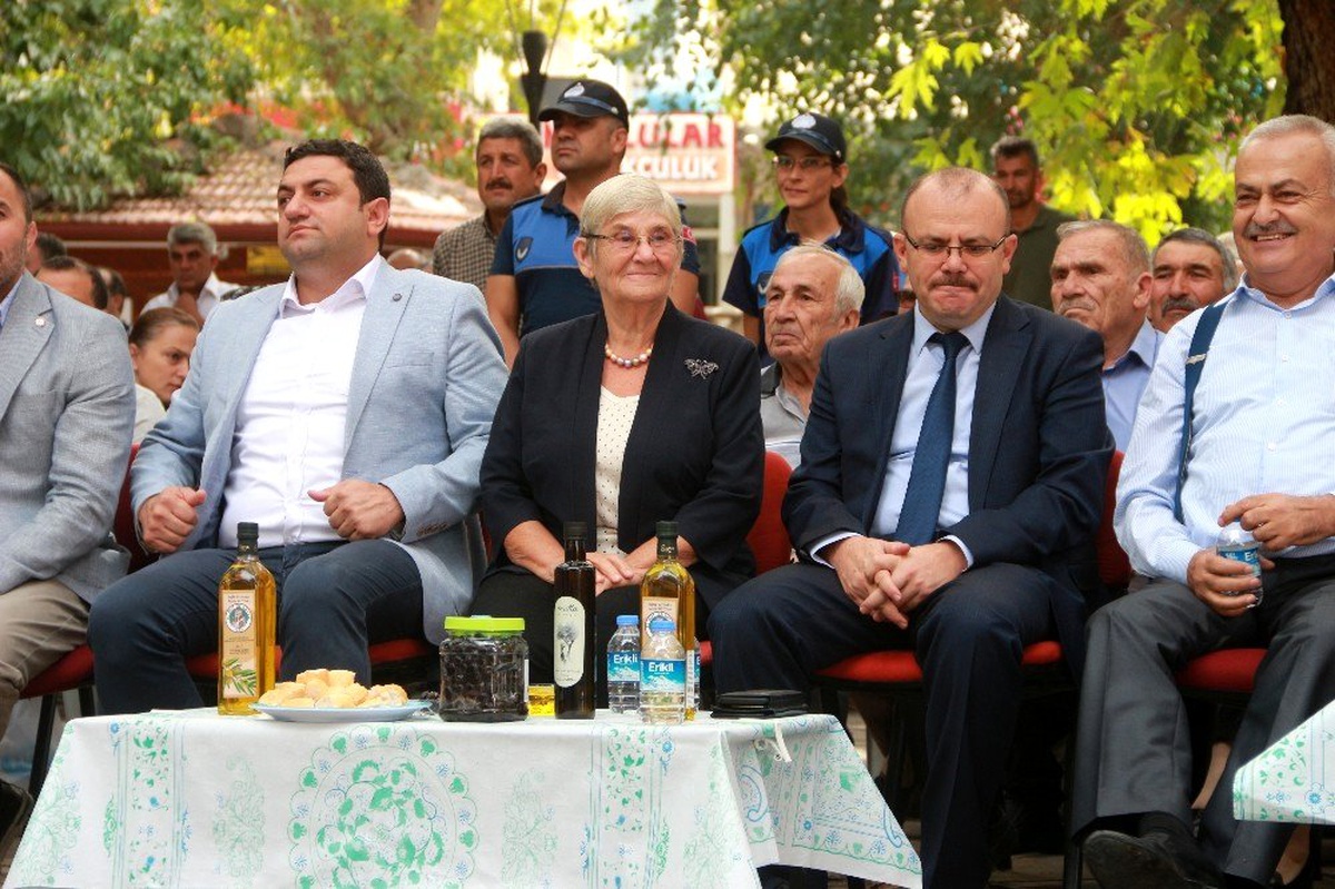 Canan Karatay: "Zeytinyağı kullanımı artarsa hiçbir hastalık kalmaz"