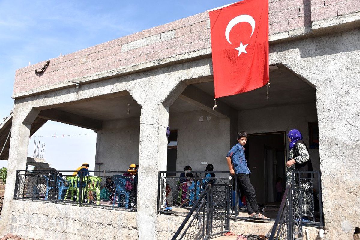 Ceylanpınar\'da şehit olan 11 yaşındaki Mazlum toprağa verildi