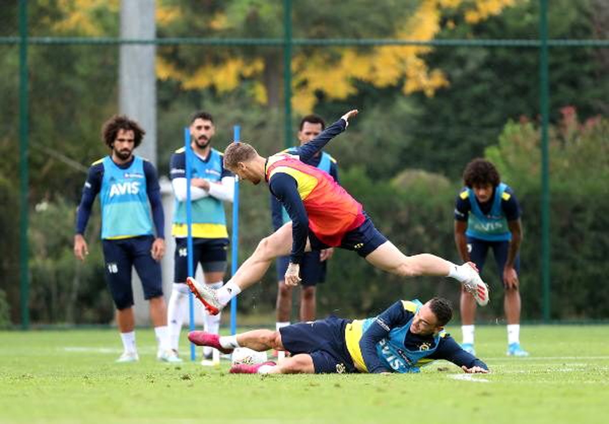 Fenerbahçe, denizlispor maçının hazırlıklarını sürdürdü
