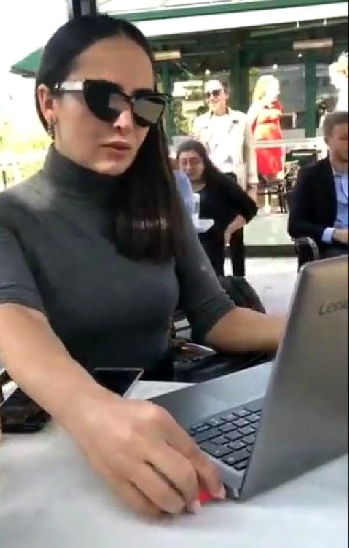 İstanbul barosu paylaştığı görüntüler gündem olan avukat hakkında soruşturma başlattı