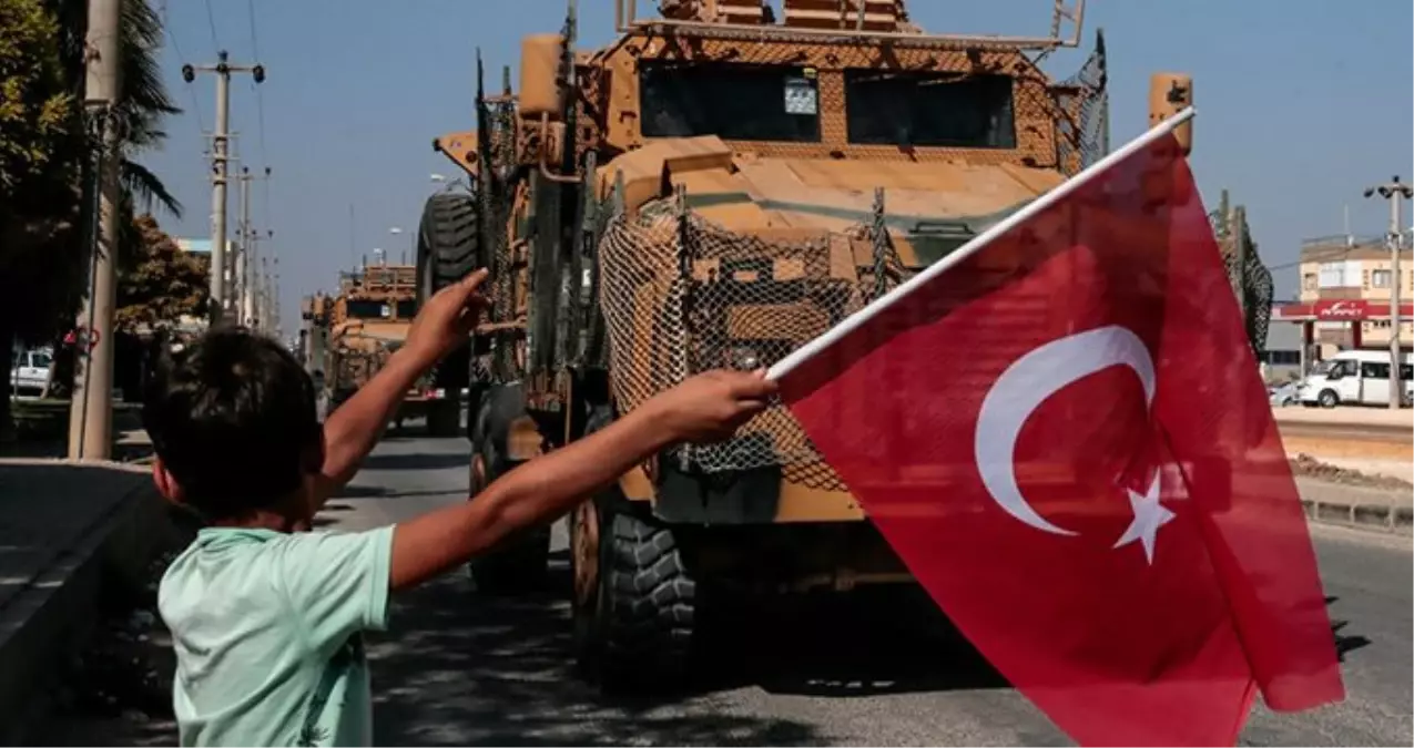 Barış Pınarı Harekatı kapsamında Rasulayn ilçesinin Tel Halef köyü YPG/PKK\'lı teröristlerden kurtarıldı