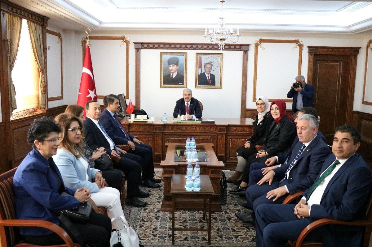 TBMM Meclis Araştırma Komisyonu Üyeleri Vali Akın\'ı ziyaret etti