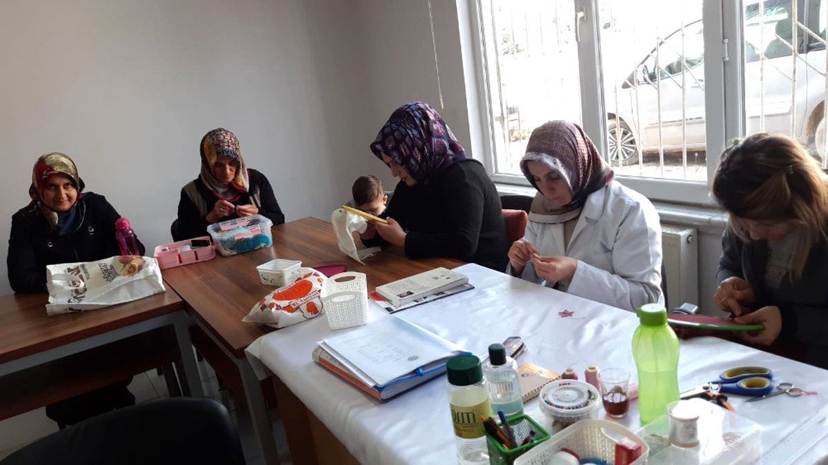 Ulaş\'ta El nakışları kursu