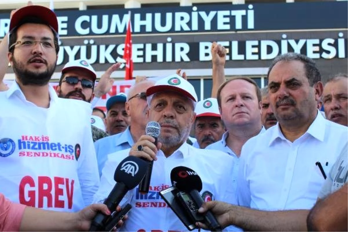 Antalya büyükşehir belediyesi\'nde grev 79 gündür sürüyor