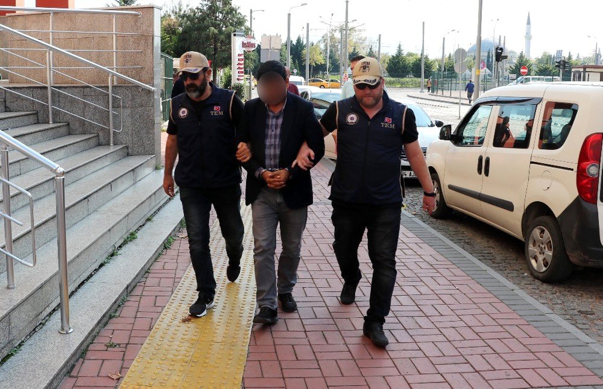 Barış Pınarı Harekatı\'nı eleştiren meclis üyesi adliyeye sevk edildi