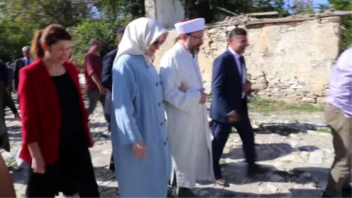 Diyanet İşleri Başkanı Erbaş, Stratonikeia Antik Kenti\'ni ziyaret etti
