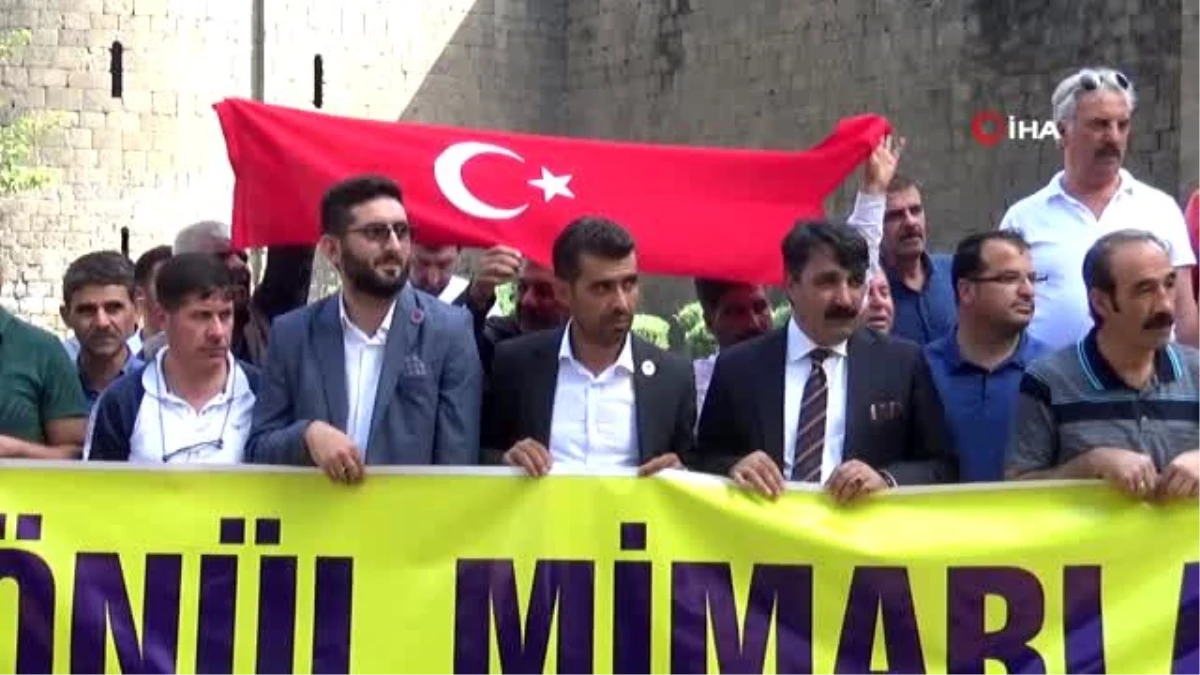 Diyarbakır\'daki STK\'lardan Barış Pınarı Harekatı\'na tam destek