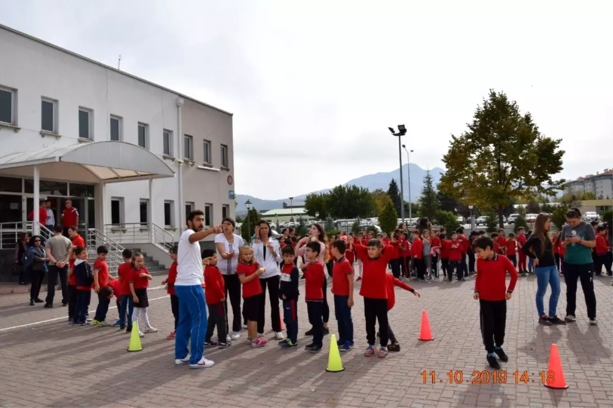 ERÜ Spor Bilimlerinden "Spor yap zinde kal" etkinliği