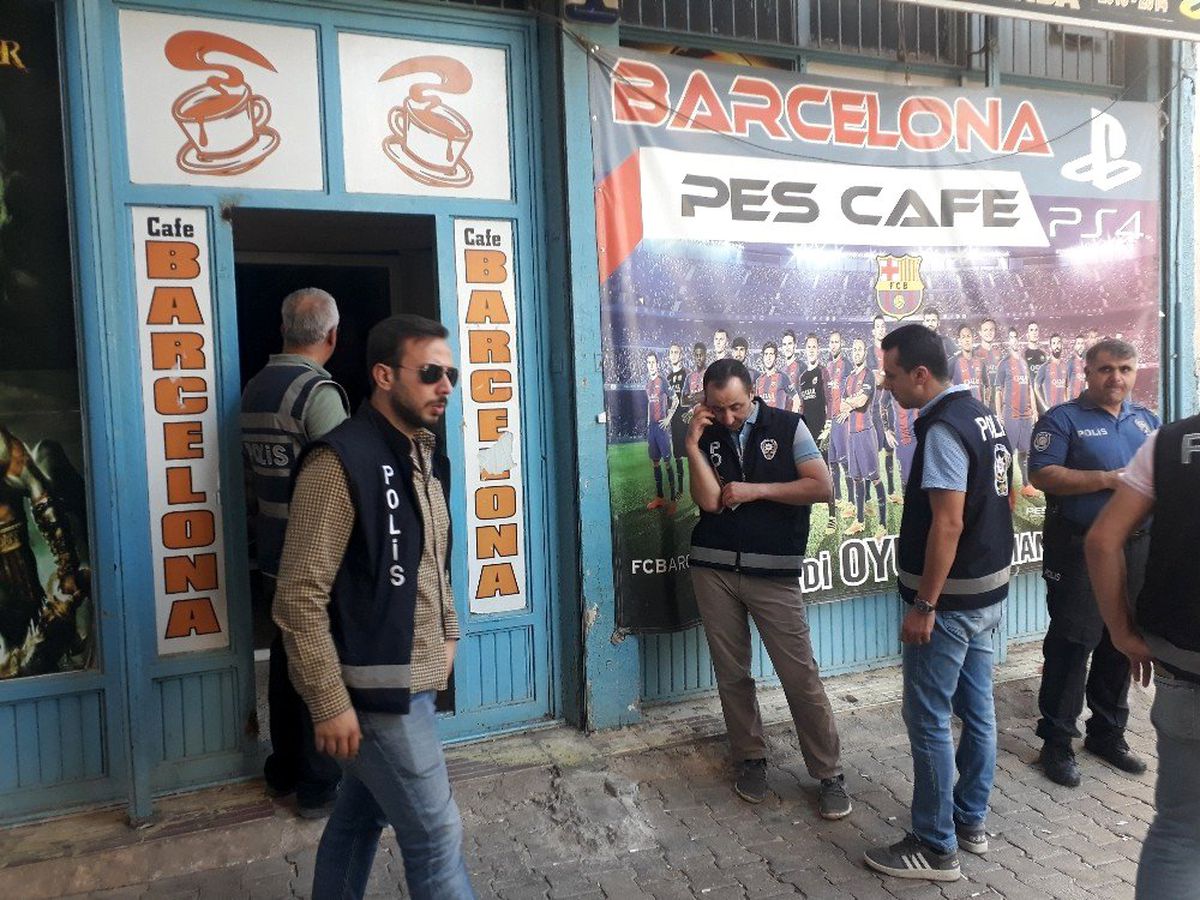 İslahiye\'de internet kafe, iddia bayii ve oyun salonlarına polis denetimi