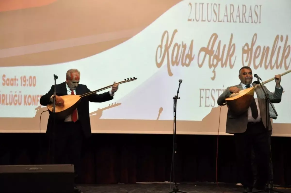 Kars Aşık Şenlik Festivali renkli görüntülere sahne oldu