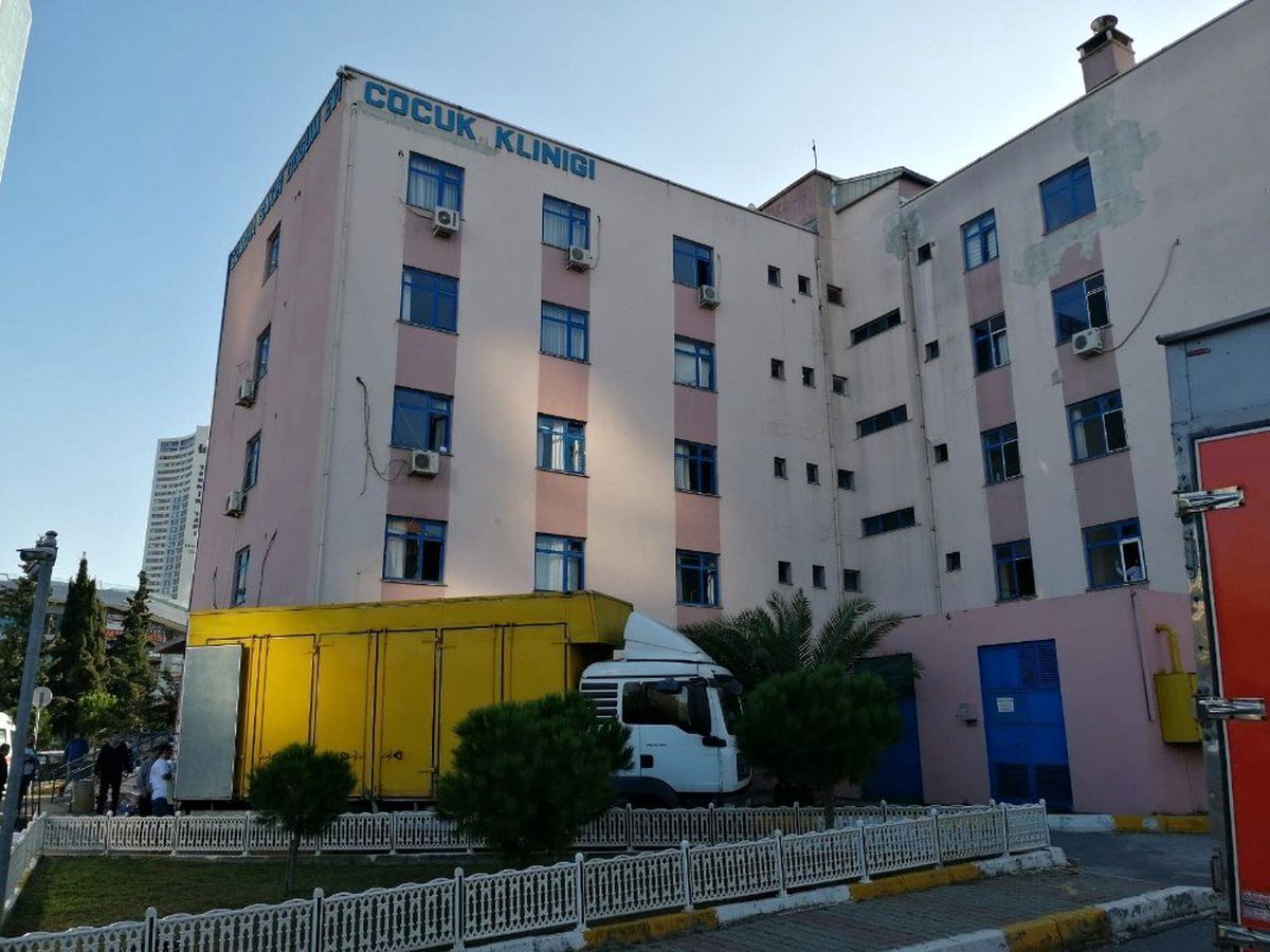 Kartal Dr. Lütfi Kırdar Eğitim ve Araştırma Hastanesi\'nin yeni binasına taşınma işlemleri başladı