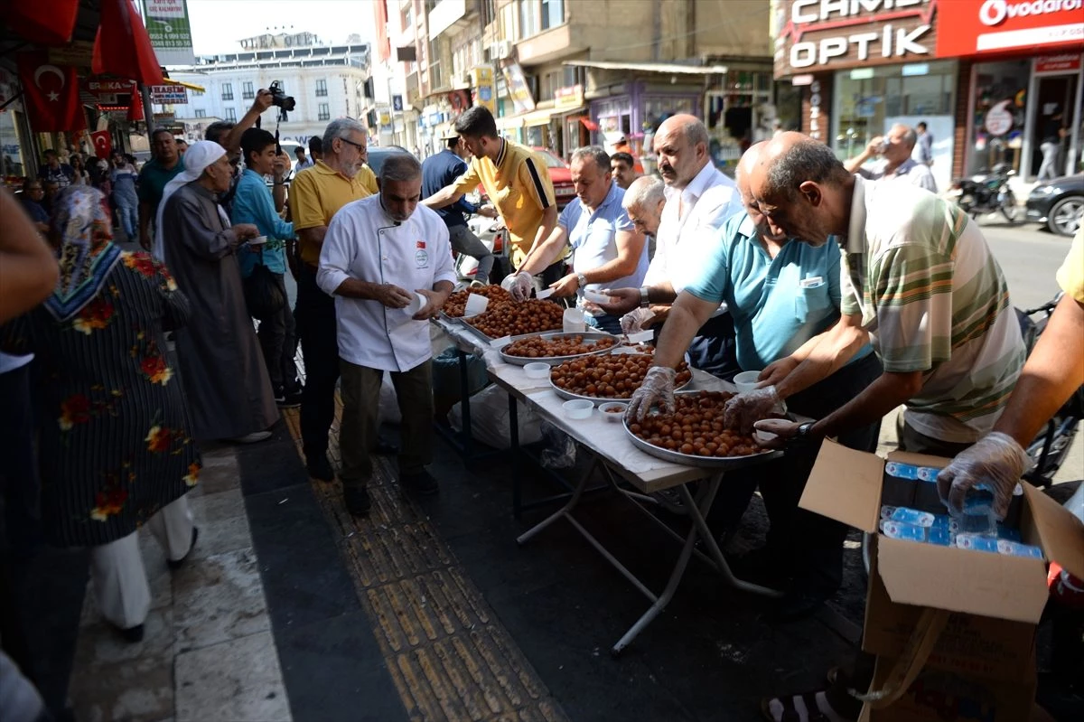 Kilis\'te Barış Pınarı Harekatı\'na destek