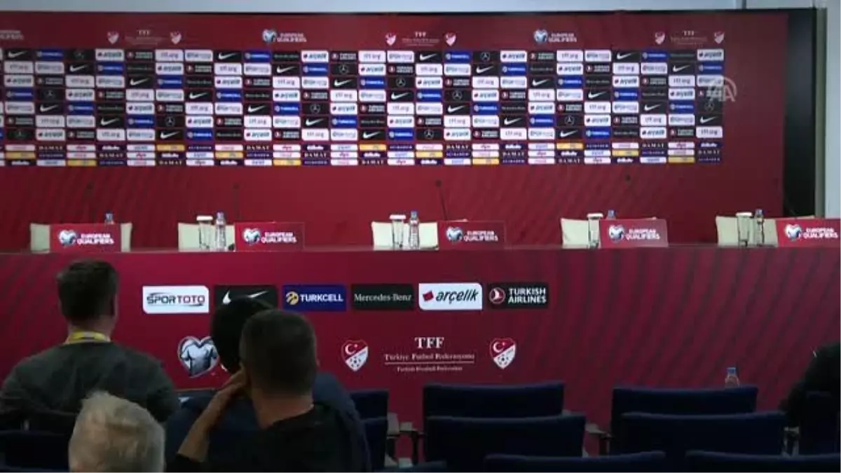 Milli maçın ardından - Arnavutluk Milli Takımı Teknik Direktörü Edoardo Reja