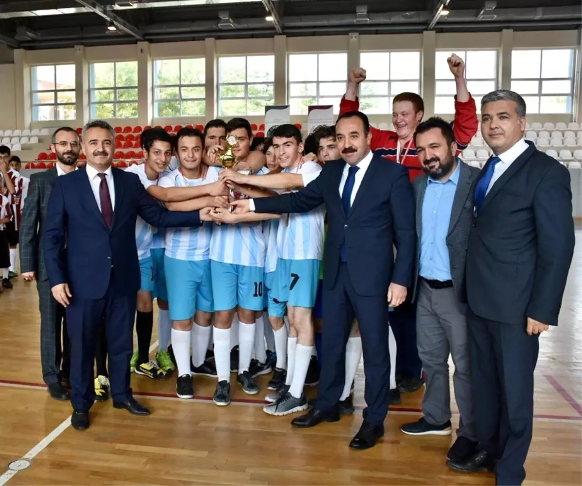 Özel Sporcular Futsal Müsabakaları sona erdi