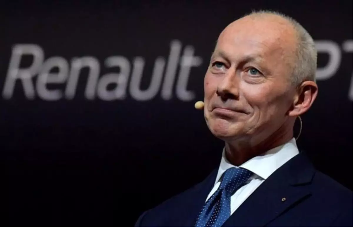 Renault CEO\'sunun görevine son verildi