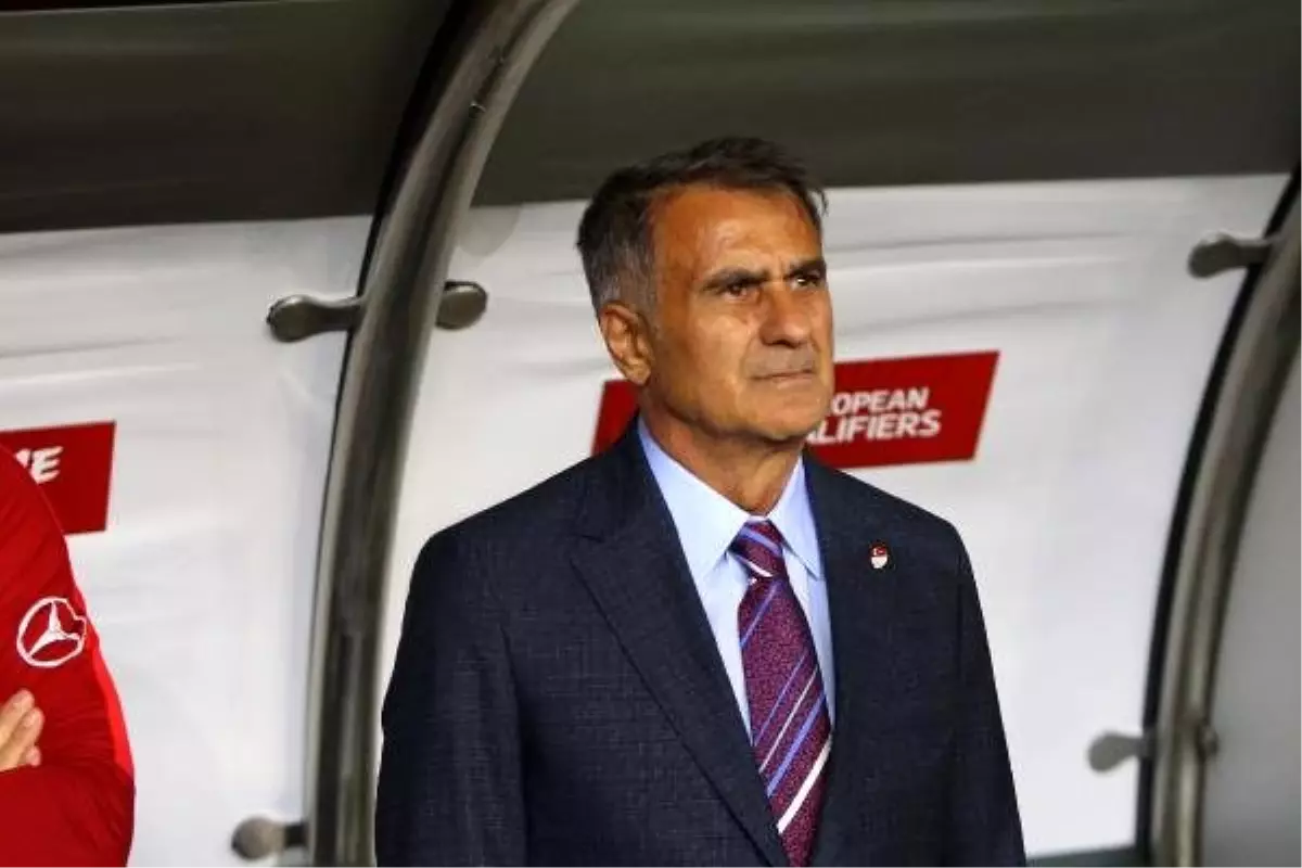 Şenol güneş: oyuncularımın alnından öpüyorum