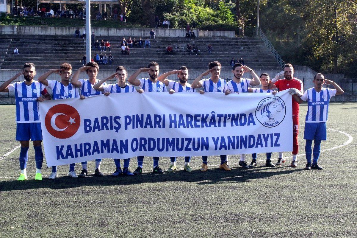 Yeşil sahadan Mehmetçik\'e destek