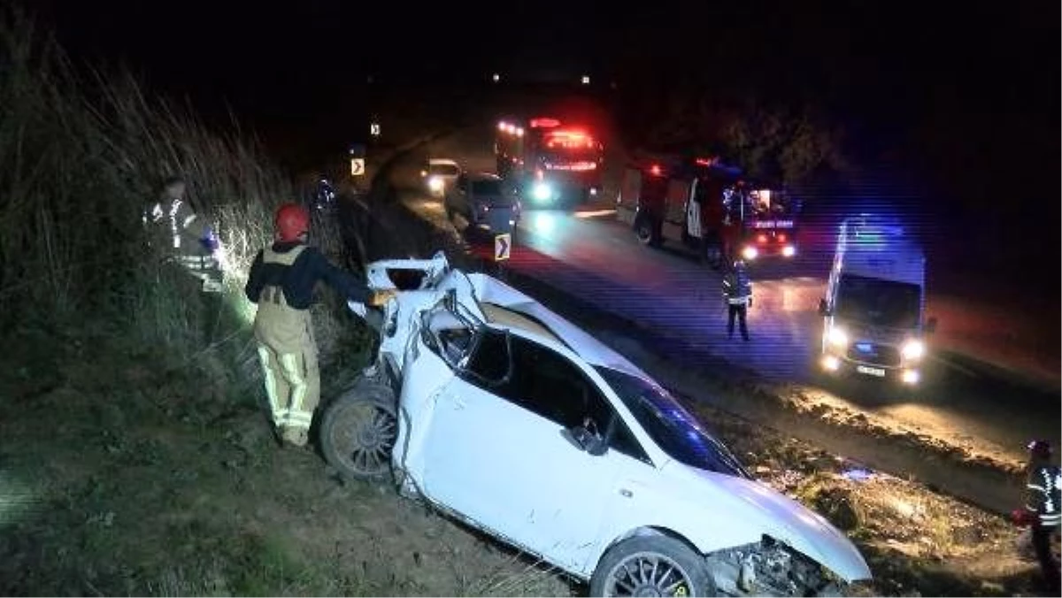 Yoldan çıkan otomobil 200 metrelik şarampole yuvarlandı: 2 ağır yaralı