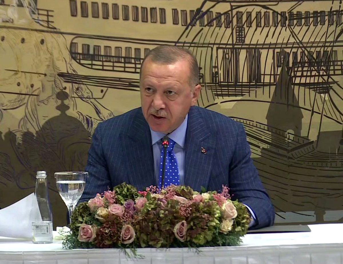 "Ekonomik yaptırımlar Türkiye\'yi yolundan döndüremez"