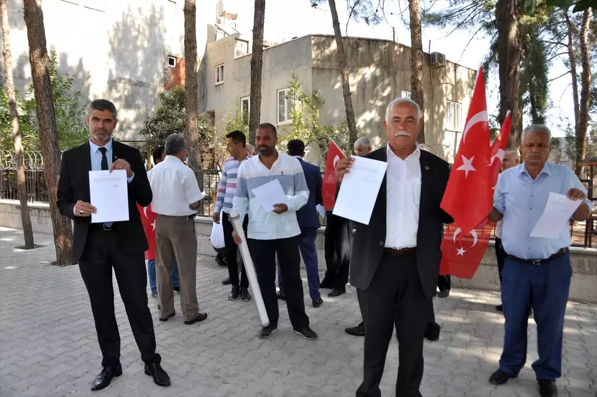 Adıyamanlı muhtarlardan Barış Pınarı Harekatı\'na katılmak için dilekçe