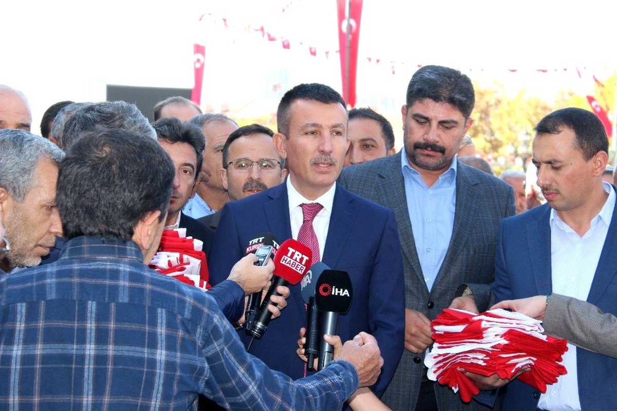 Altındağ Belediyesinden \'Barış Pınarı Harekatına\' bayraklı destek