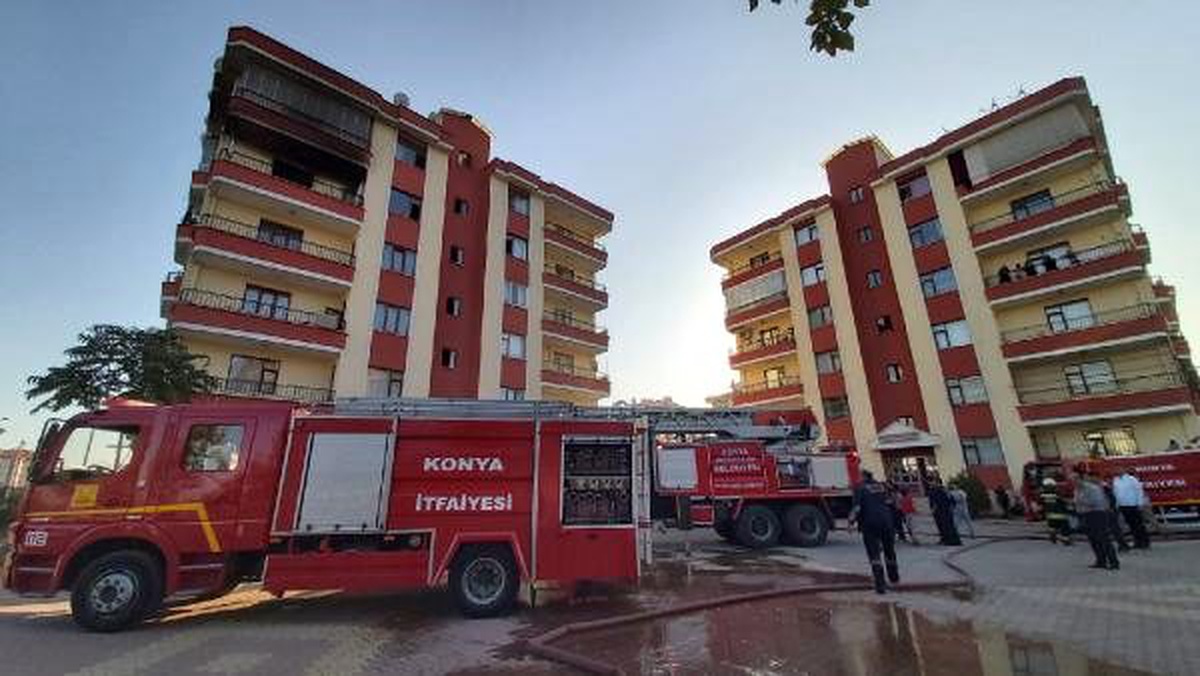 Apartmanda çıkan yangında 7 kişi dumandan etkilendi