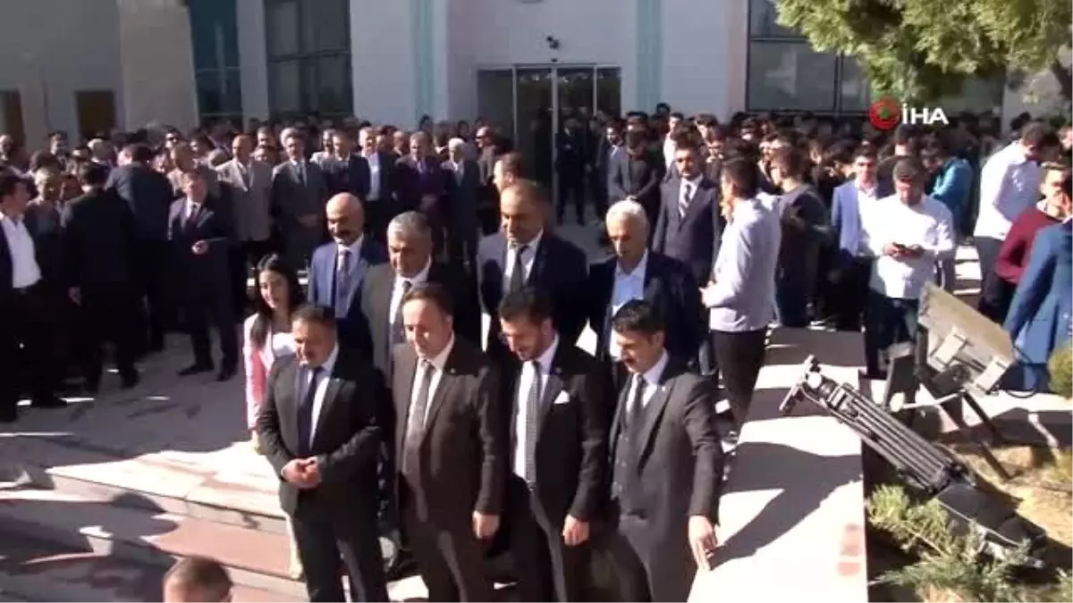 Bahçeli parti genel merkezine geldi