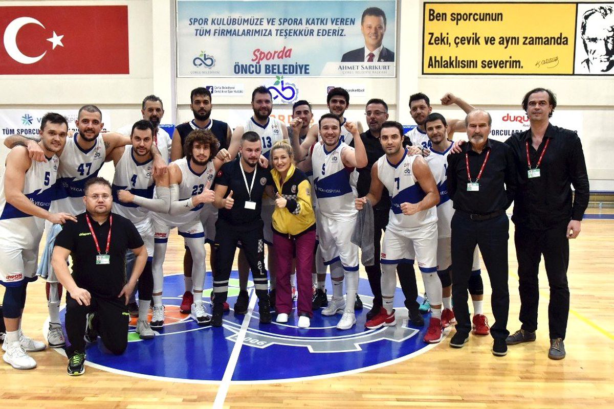 Çorlu Belediyesi 2. Lig\'e galibiyetle başladı