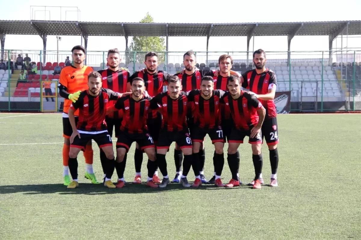 Elazığ Belediyespor, ilk galibiyetini aldı