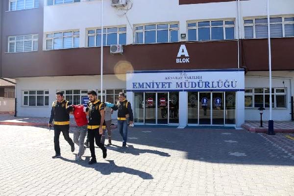 İnşaattan malzeme çalan 2 şüpheli yakalandı