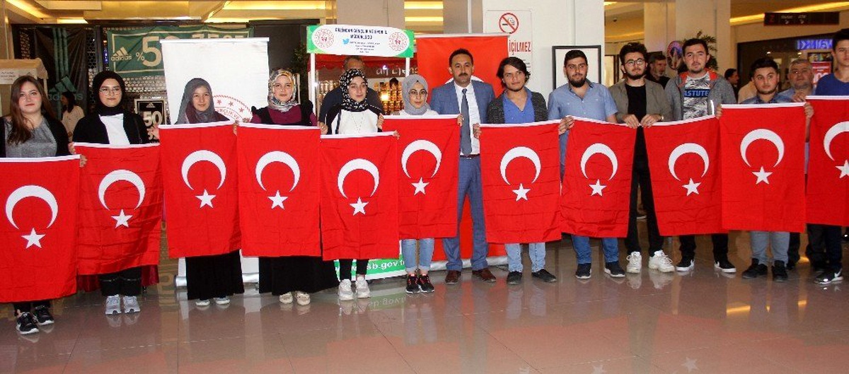 KYK öğrencilerinden Barış Pınarı Harekatı\'na tam destek