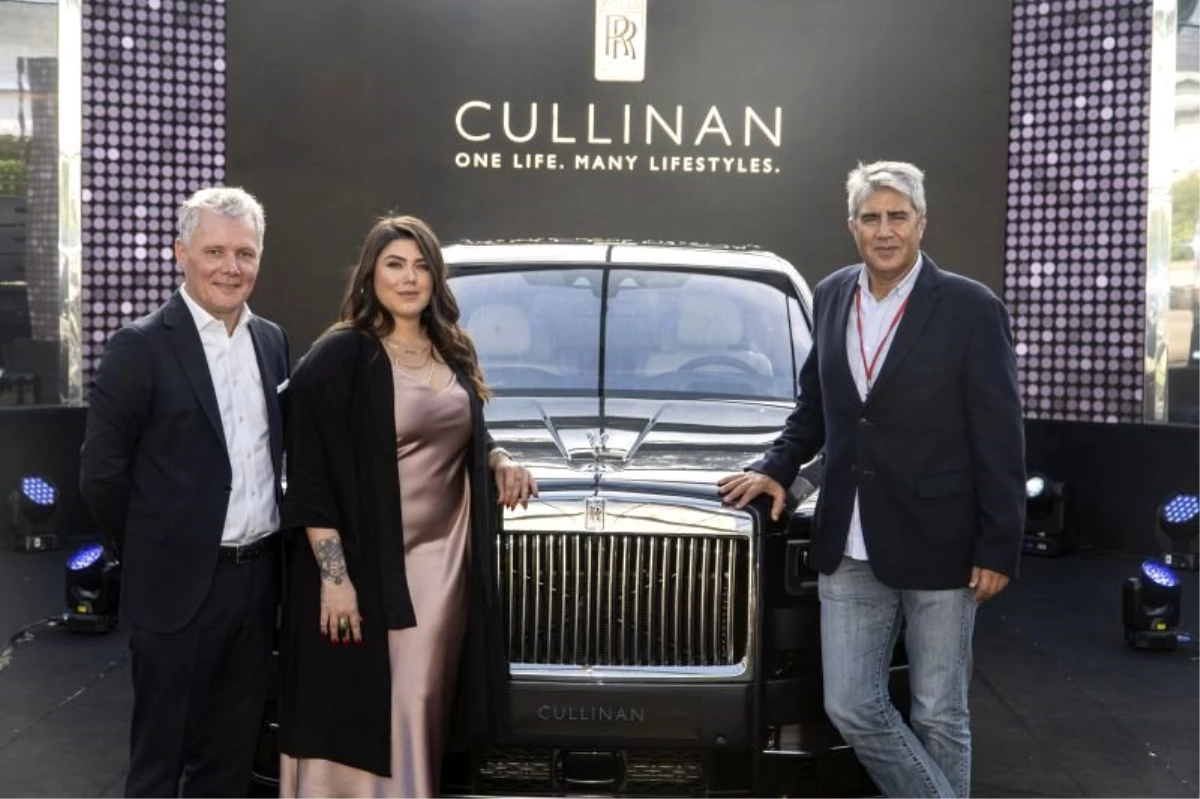 Rolls-Royce Cullinan, şirketin ilk SUV modeli Türkiye\'de