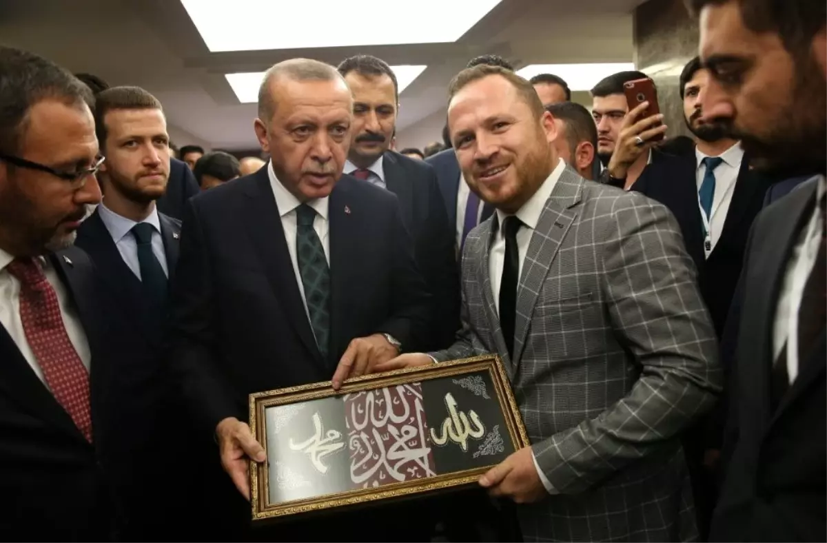 Sarıçam\'dan Cumhurbaşkanı Erdoğan\'a anlamlı hediye