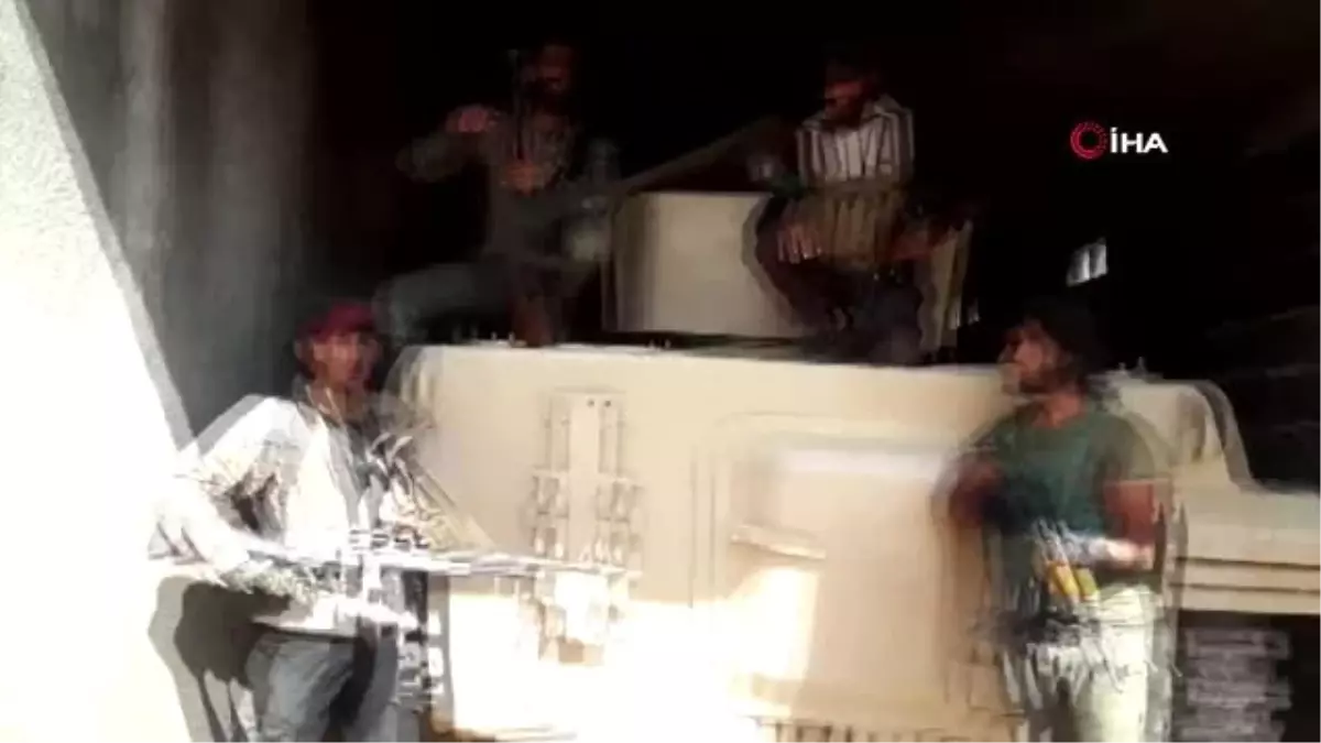 SMO, YPG\'nin bıraktığı silahları tek tek ele geçiriyorRus yapımı bir tank ile çok sayıda...