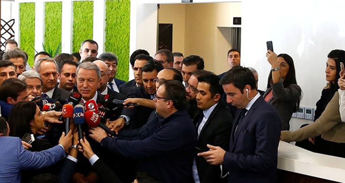 Bakan Hulusi Akar: Bölgemizde tek DEAŞ hapishanesi var. Gittiğimizde YPG'liler tarafından boşaltıldığını gördük