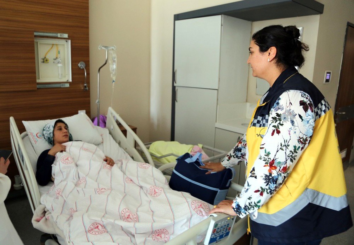 Van Büyükşehir Belediyesinin \'Hoş Geldin Bebek\' projesi devam ediyor