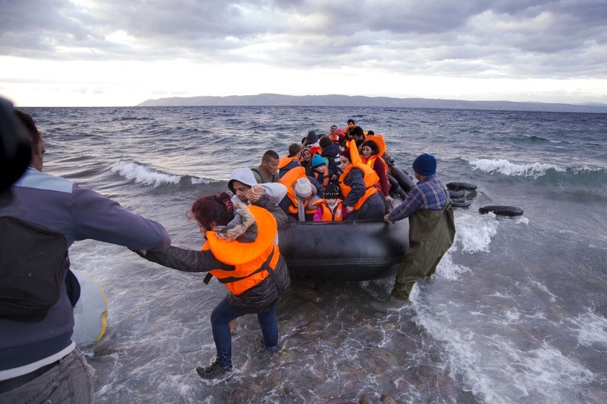 10 ayda 336 bin 707 düzensiz göçmen yakalandı