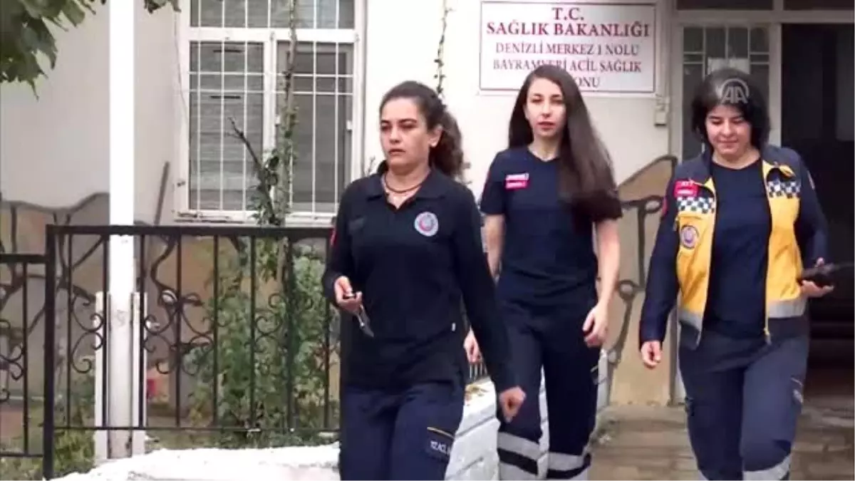 Baba kız aynı istasyonda doktorluk yapıyor