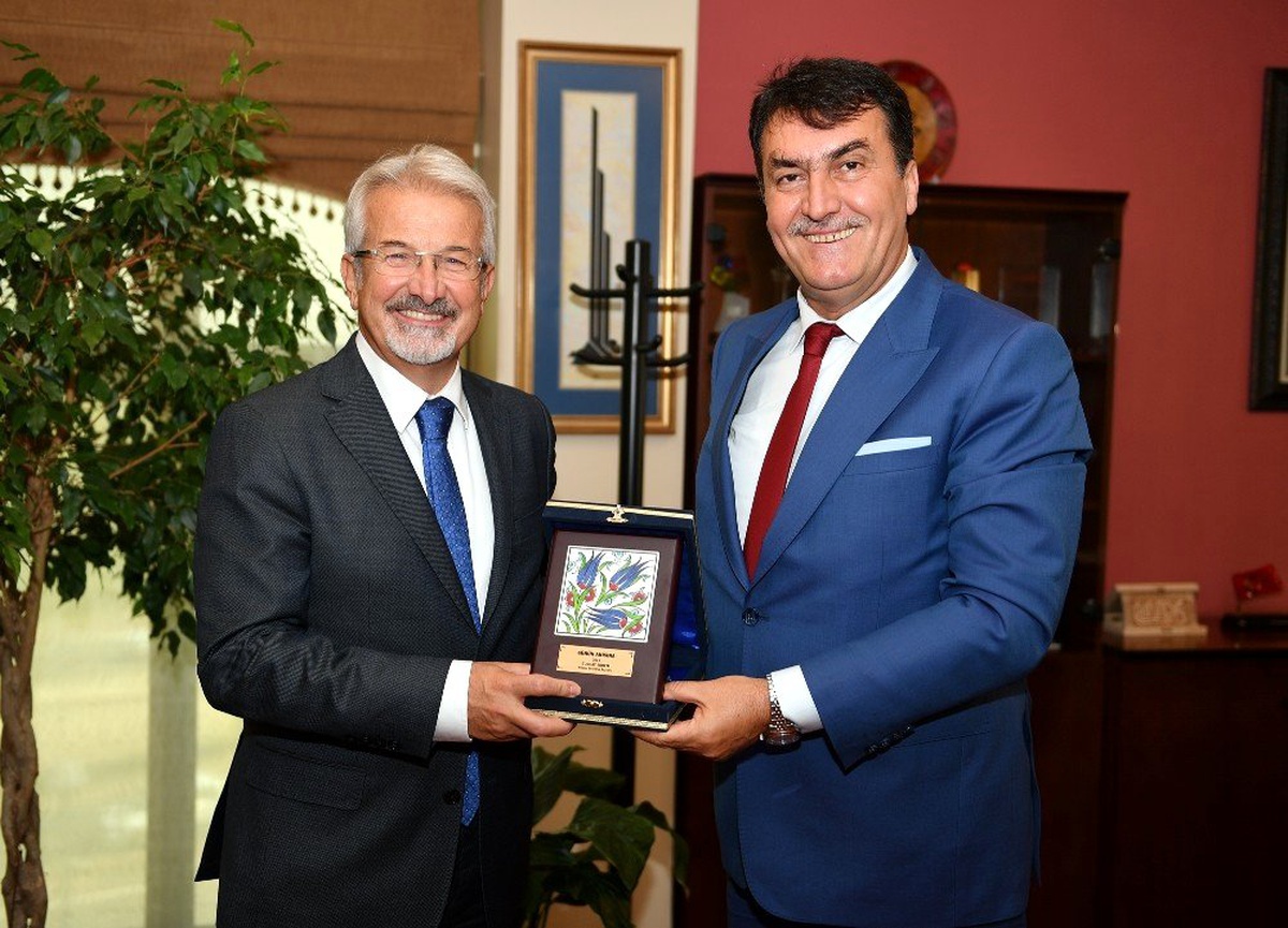 Başkan Dündar, Turgay Erdem\'i ağırladı