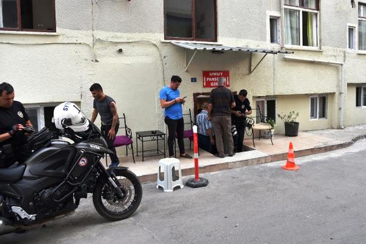 İşe aldığı kişi, aynı gün parasını gesbetti