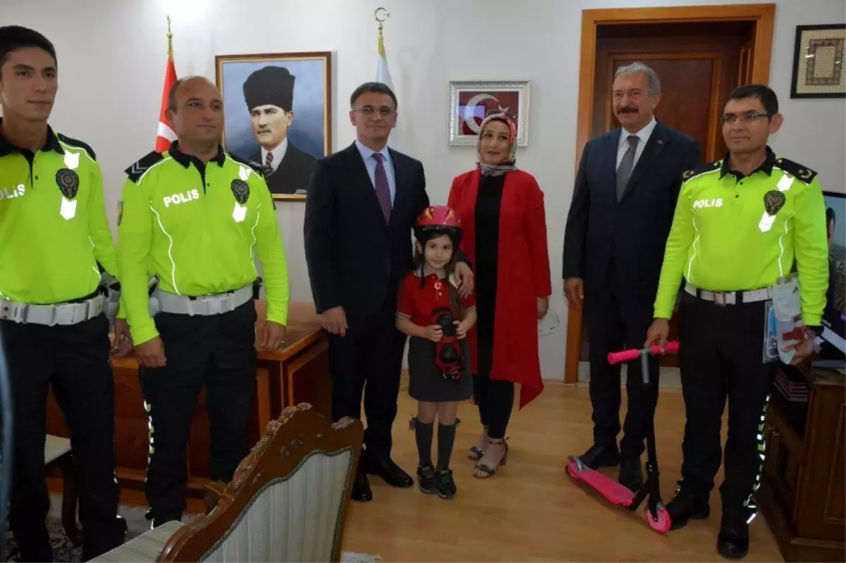 Minin Duru\'ya \'Kemerin Ses Getirsin\' videosu ödül kazandırdı