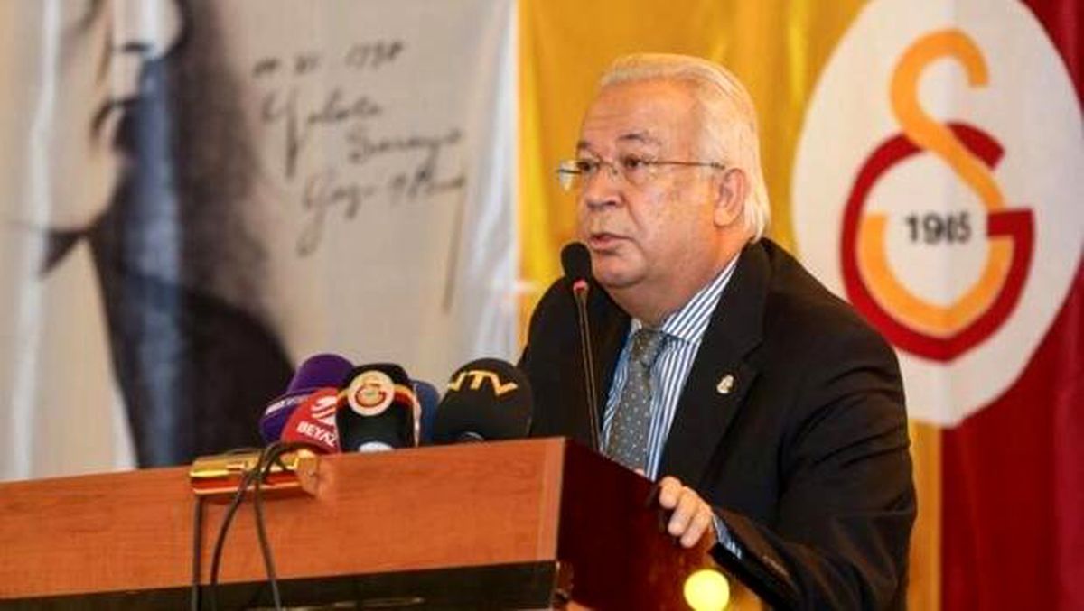 Galatasaray yönetimi Eşref Hamamcıoğlu\'nu istifaya davet etti