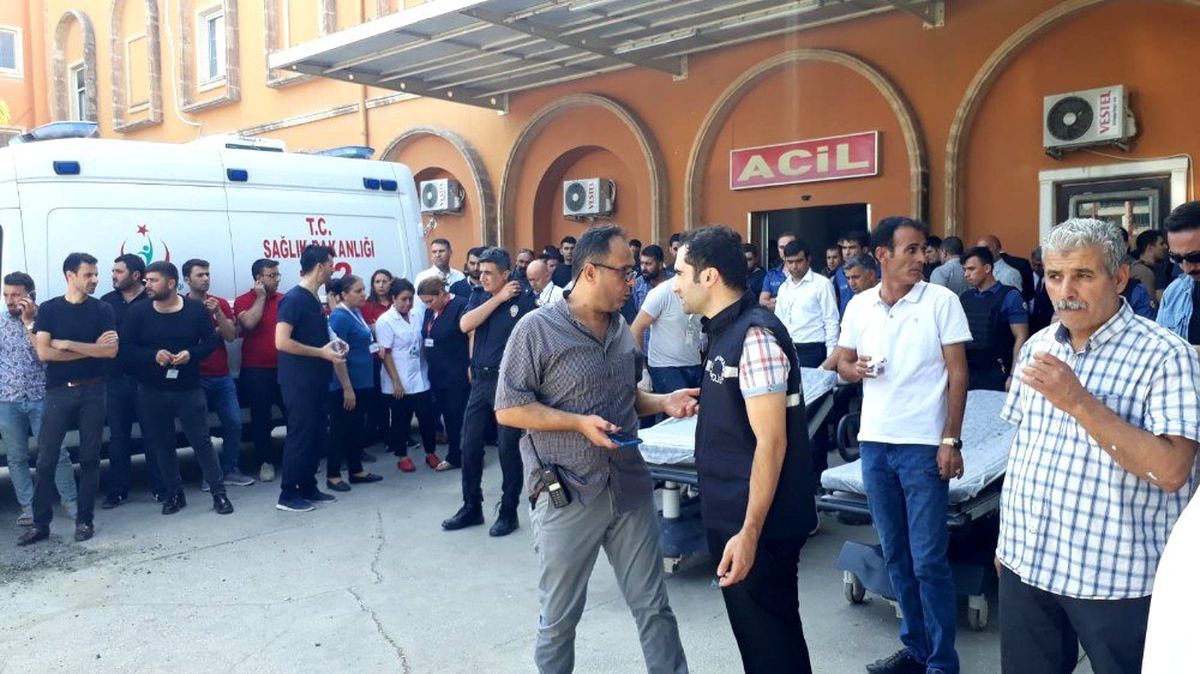 Suriye tarafından Kızıltepe\'ye havan topu atıldı: 2 ölü, 11 yaralı